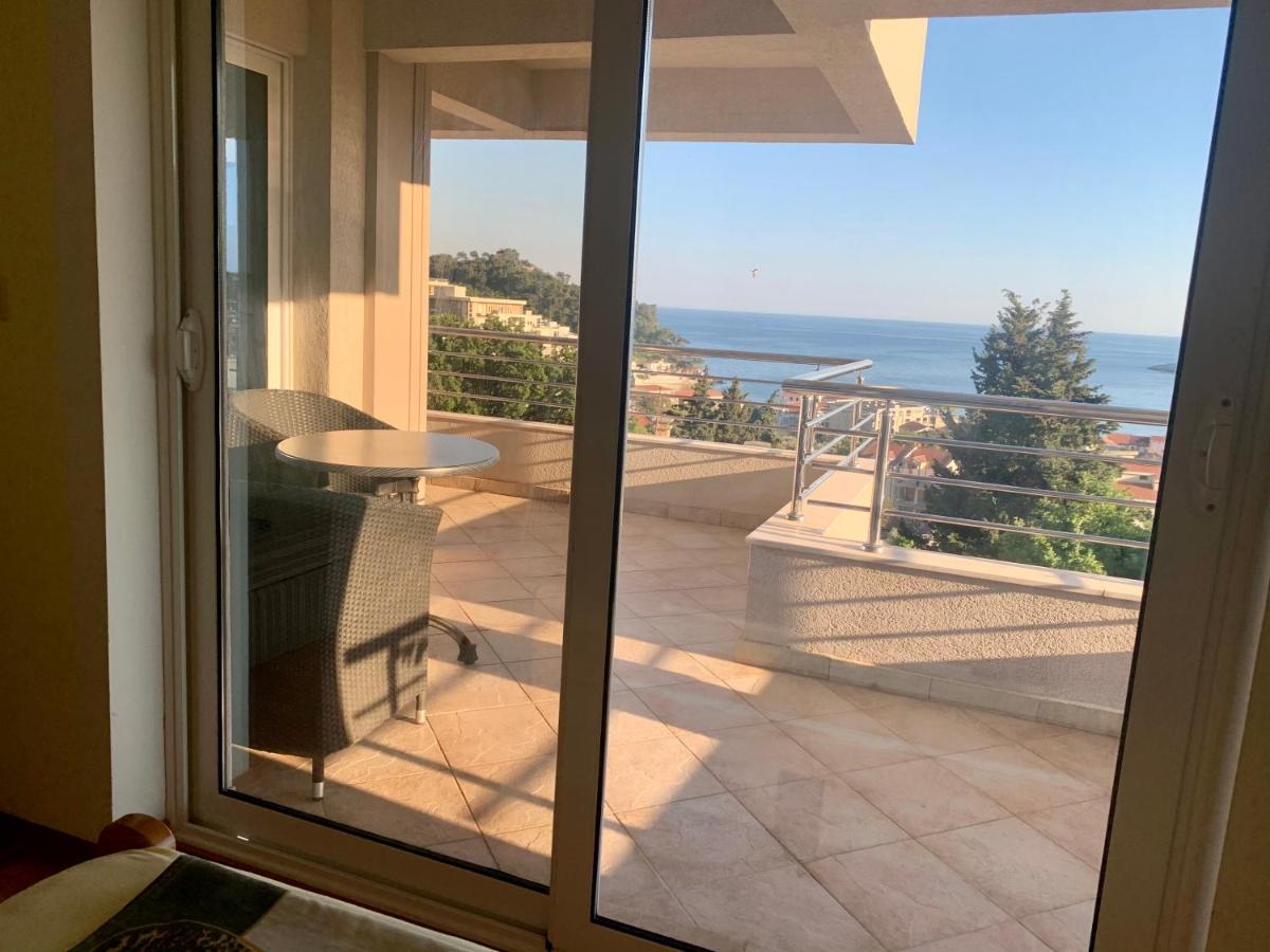 Blue Sky Apartment Petrovac Екстериор снимка