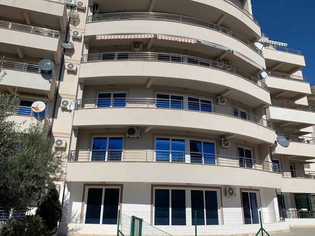 Blue Sky Apartment Petrovac Екстериор снимка