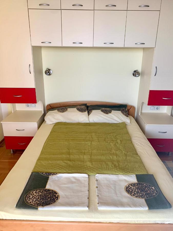 Blue Sky Apartment Petrovac Екстериор снимка