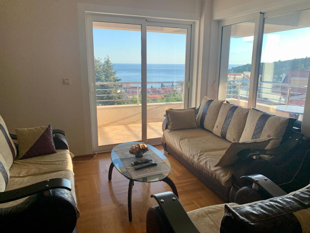 Blue Sky Apartment Petrovac Екстериор снимка